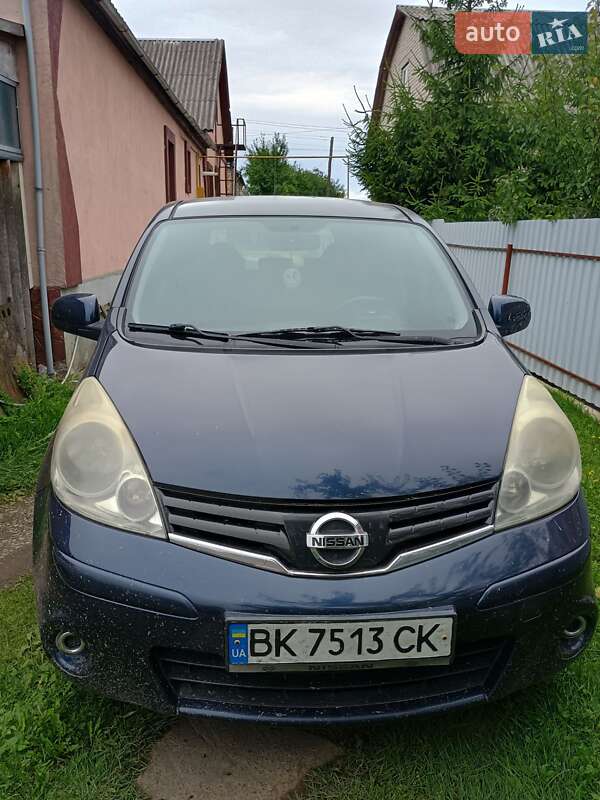 Nissan Note (2011)