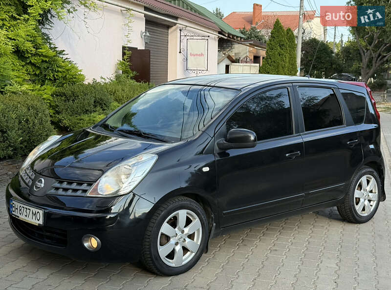 Nissan Note (2008)
