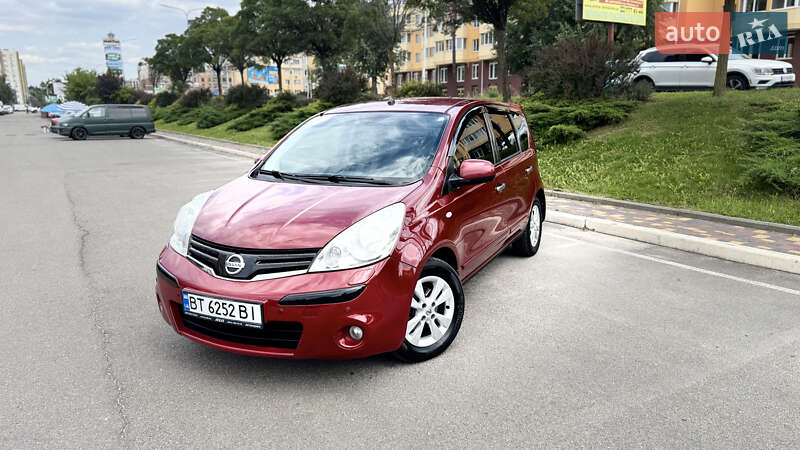 Nissan Note (2011)