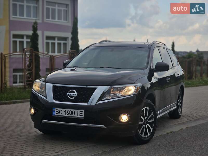 Nissan Pathfinder (2013)