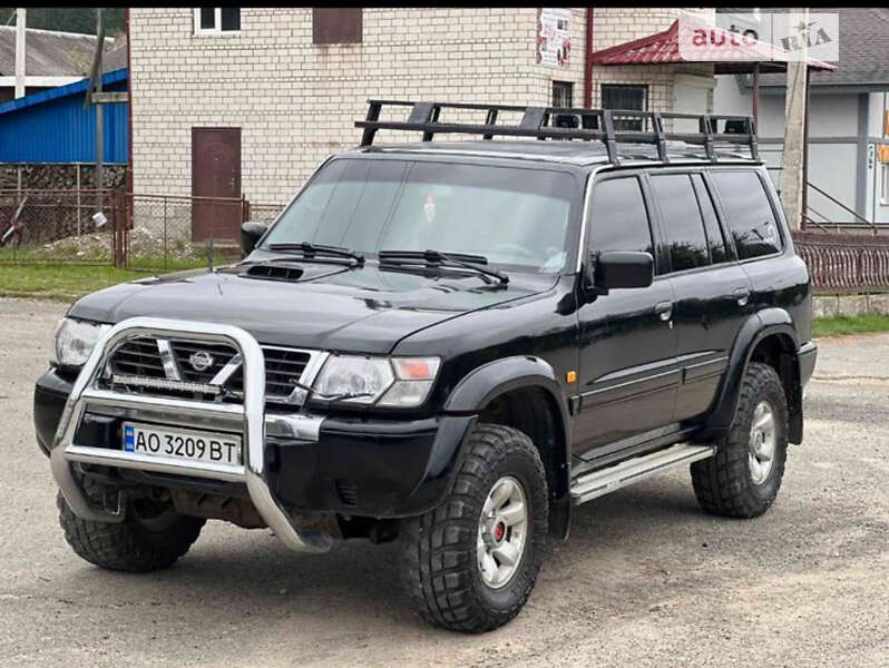 Nissan Patrol (2000)