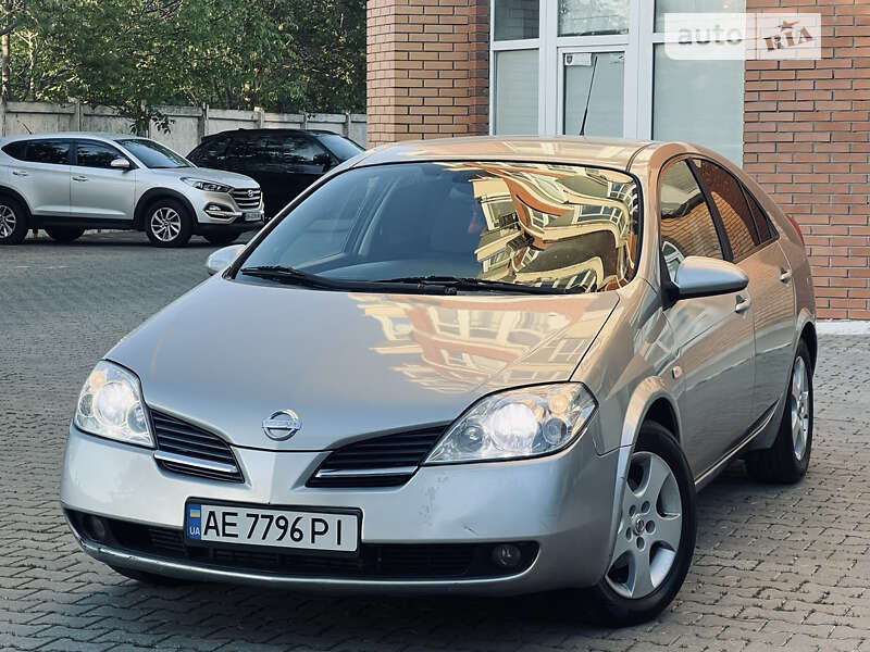 Nissan Primera (2004)