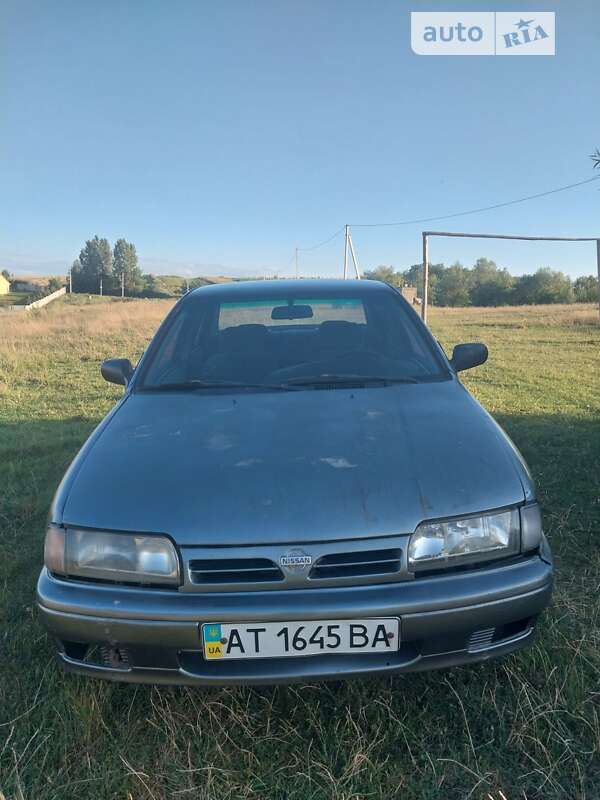 Nissan Primera (1992)