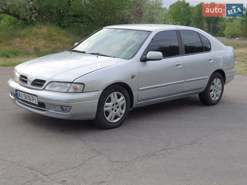 Nissan Primera (1998)