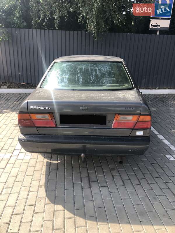Nissan Primera (1991)