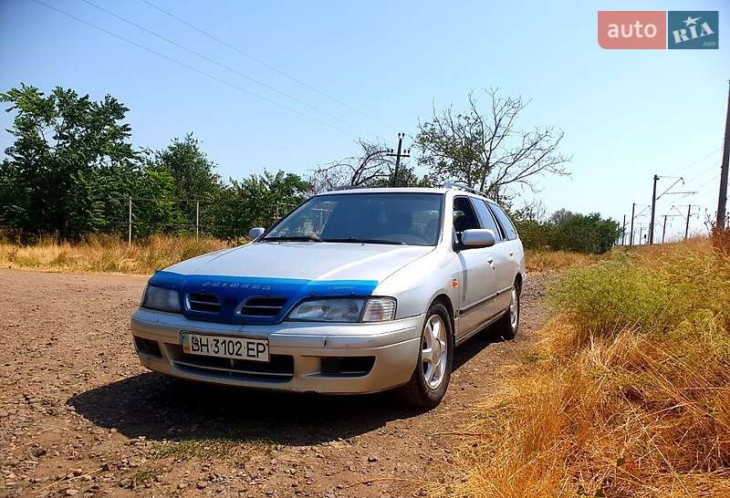 Nissan Primera (1998)