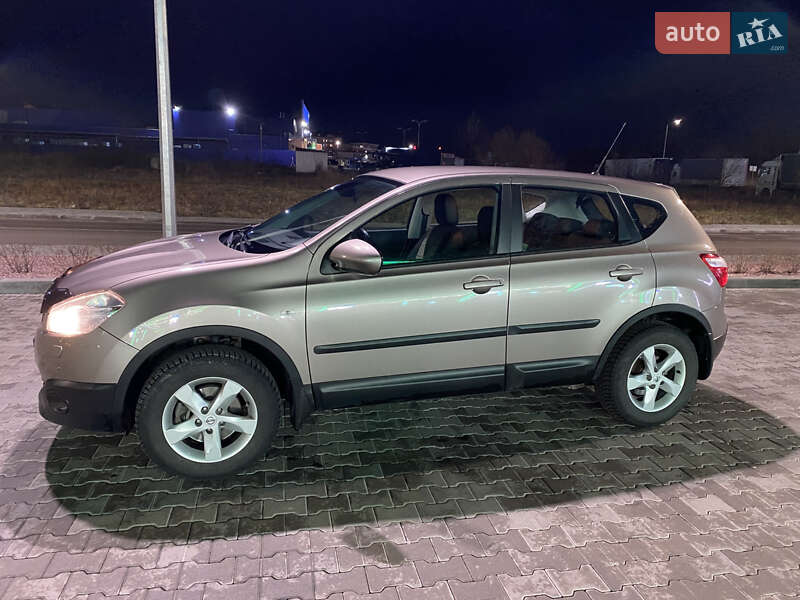 Nissan Qashqai (2011)