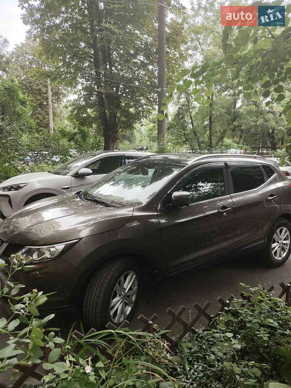 Nissan Qashqai (2015)