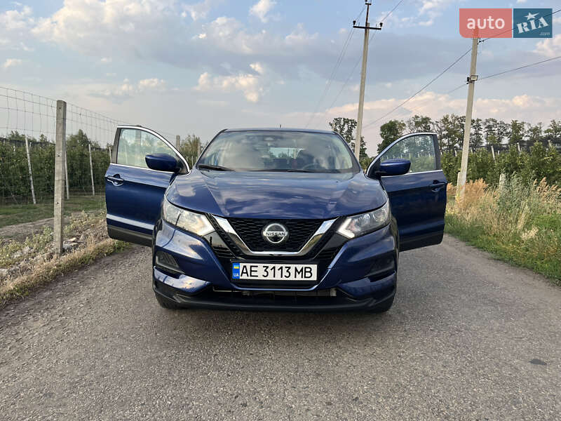 Nissan Rogue sport (2020)