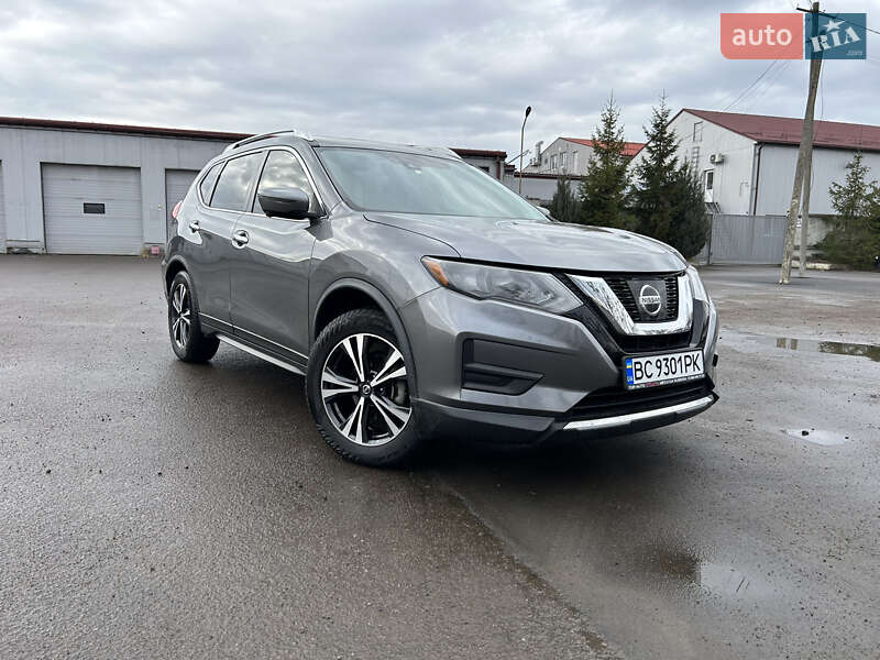 Nissan Rogue (2019)