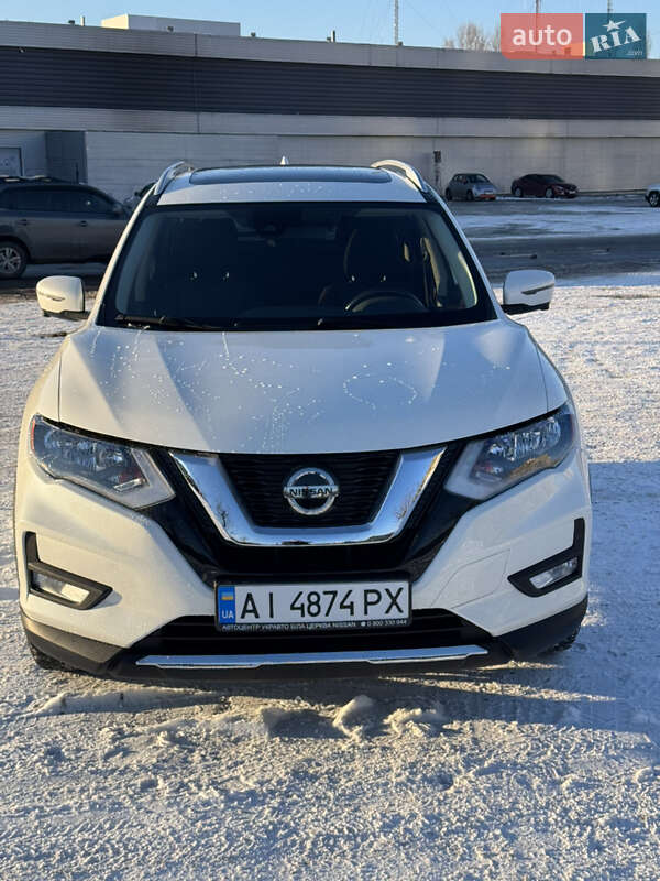 Nissan Rogue (2018)