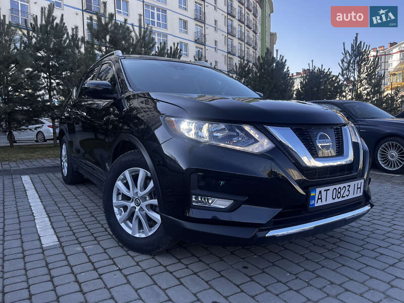 Nissan Rogue (2019)