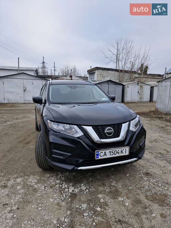 Nissan Rogue (2019)