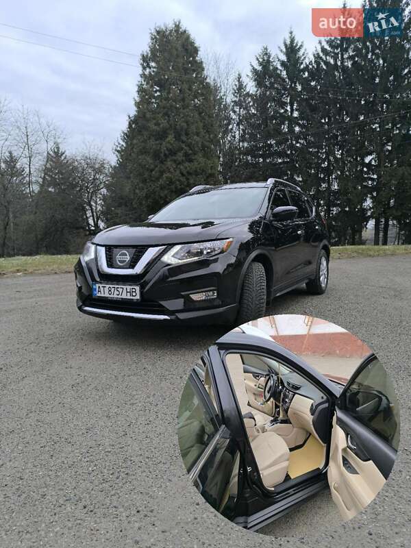 Nissan Rogue (2017)