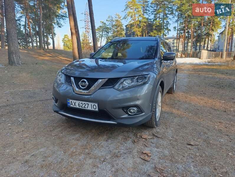 Nissan Rogue (2014)