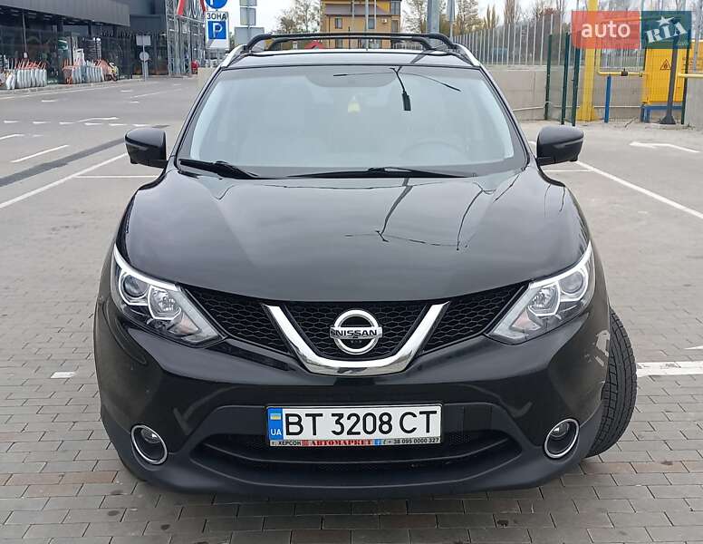 Nissan Rogue (2017)