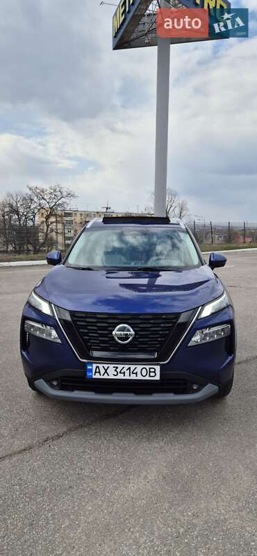 Nissan Rogue (2020)