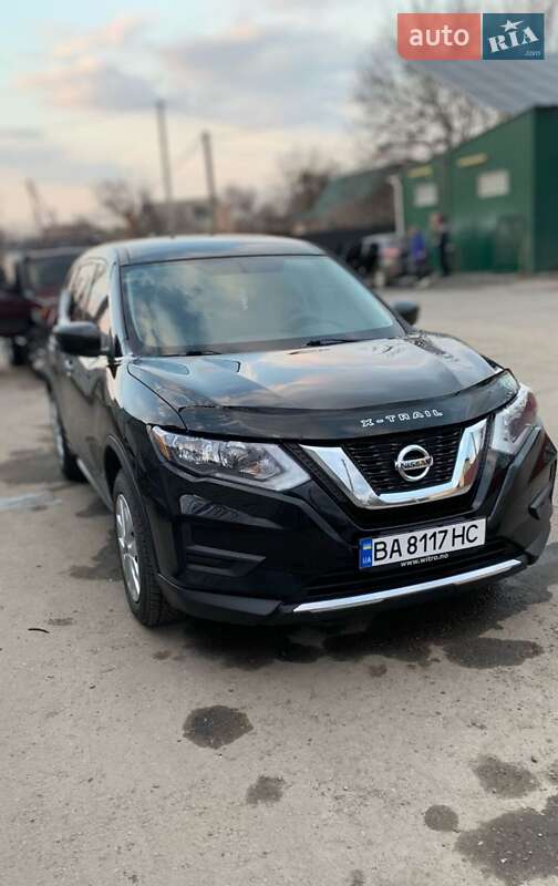Nissan Rogue (2016)