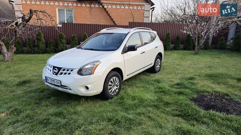 Nissan Rogue (2014)