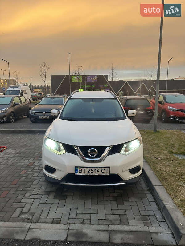 Nissan Rogue (2014)