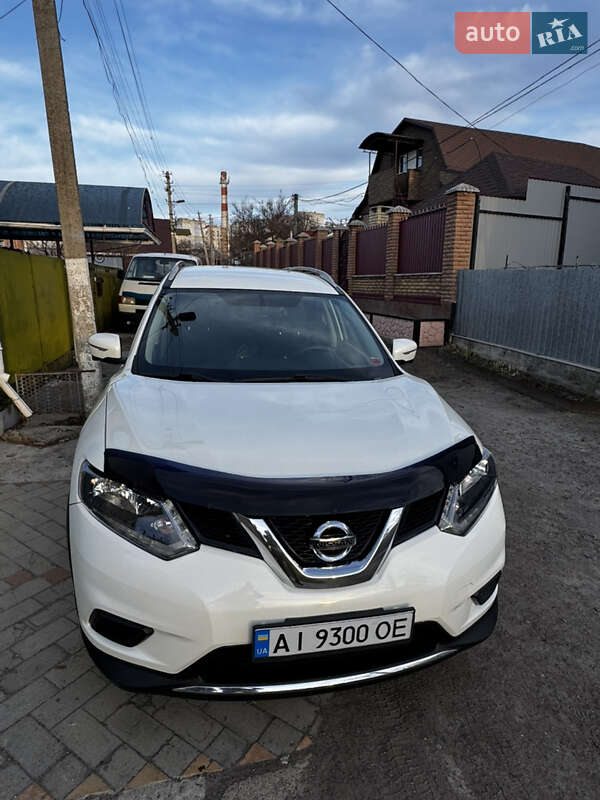 Nissan Rogue (2014)