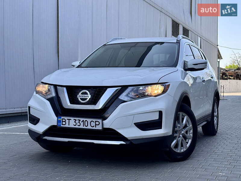 Nissan Rogue (2018)