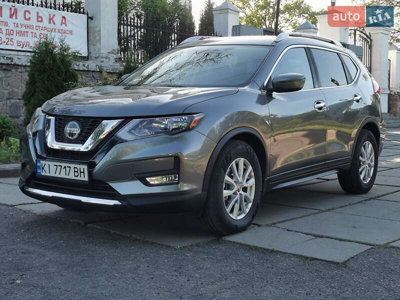 Nissan Rogue (2018)
