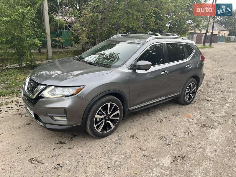 Nissan Rogue (2019)