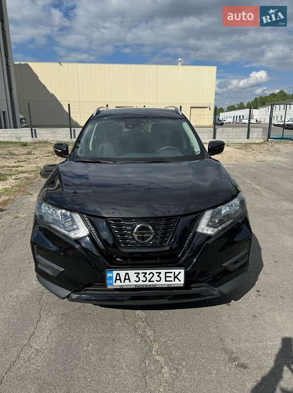 Nissan Rogue (2019)