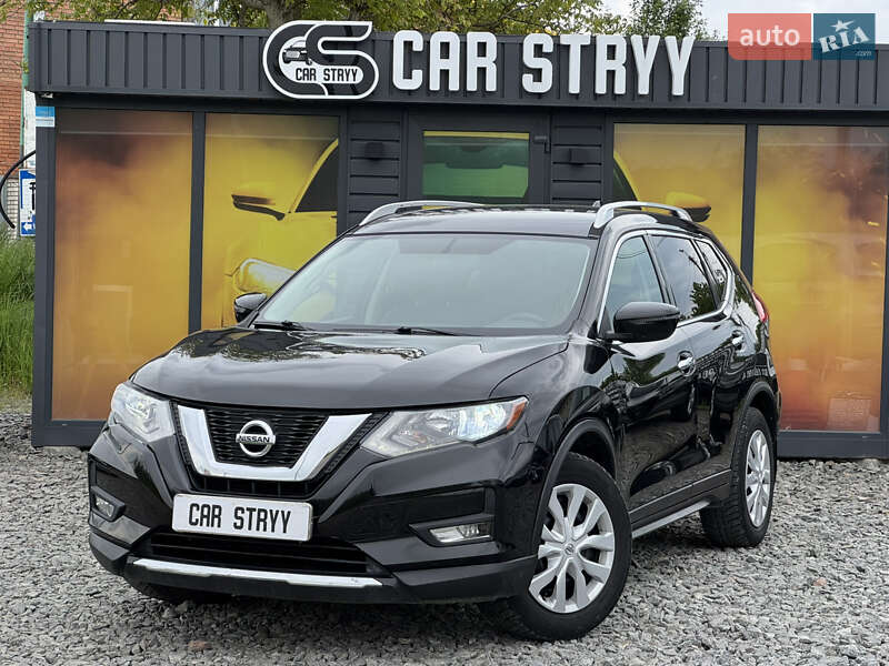 Nissan Rogue (2017)