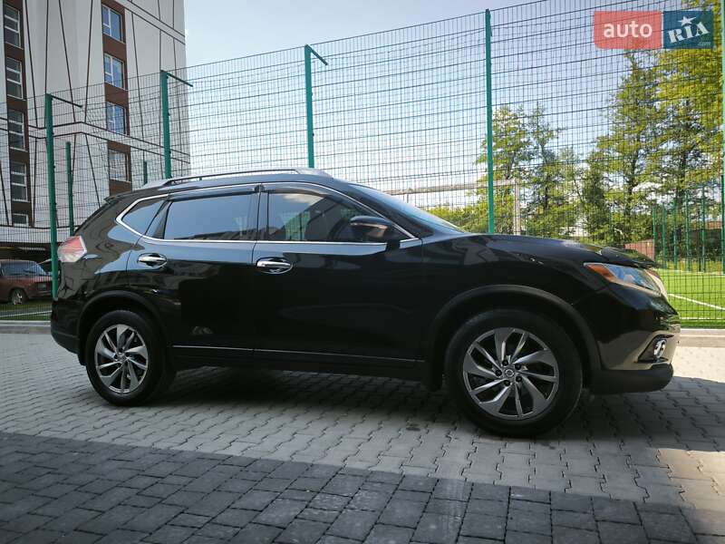 Nissan Rogue (2014)