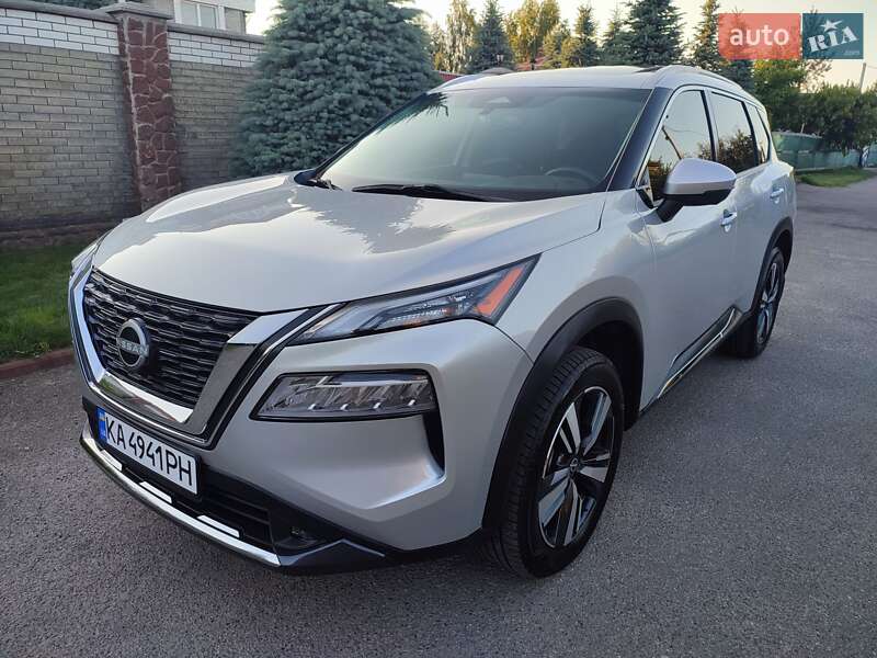 Nissan Rogue (2022)