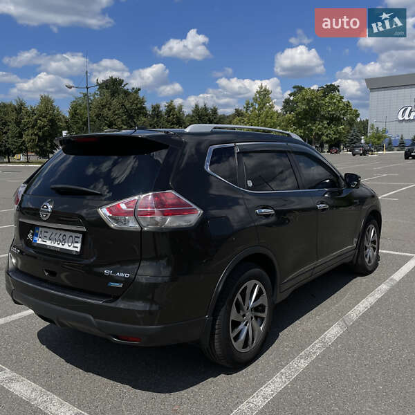 Nissan Rogue (2014)
