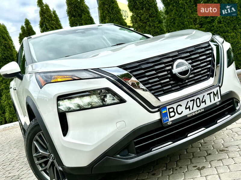 Nissan Rogue (2022)