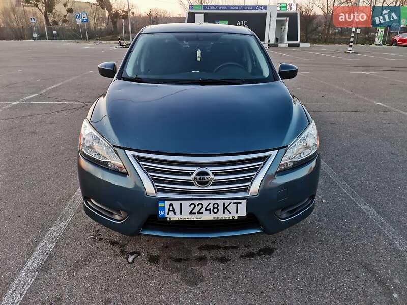Nissan Sentra (2014)