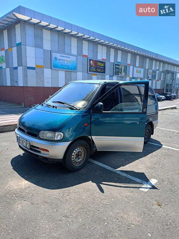 Nissan Serena (1993)