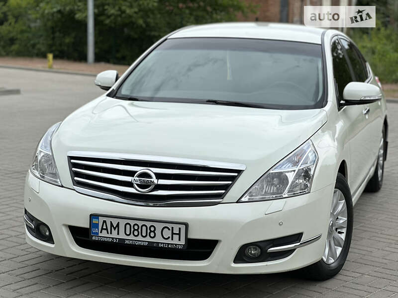 Nissan Teana (2010)