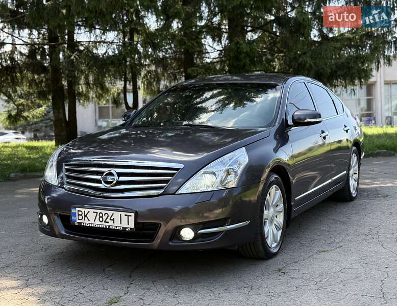 Nissan Teana (2008)