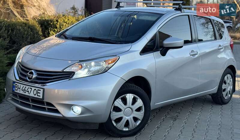 Nissan Versa note (2014)