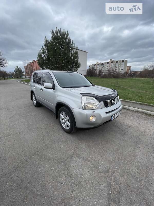 Nissan X-trail (2010)