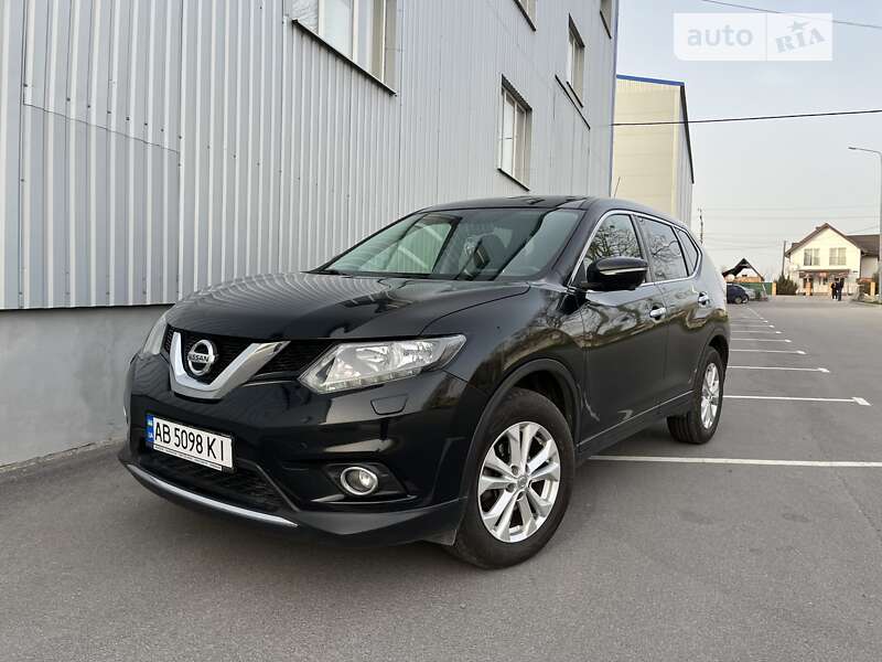 Nissan X-trail (2016)