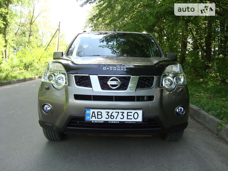 Nissan X-trail (2010)