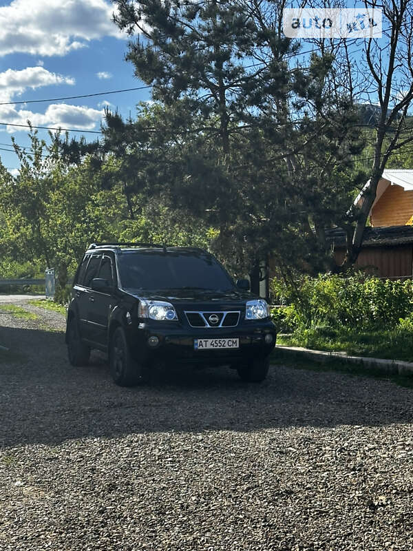Nissan X-trail (2002)
