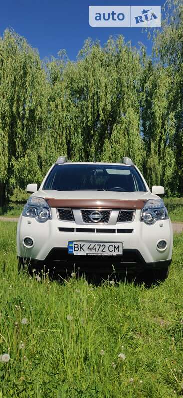 Nissan X-trail (2013)