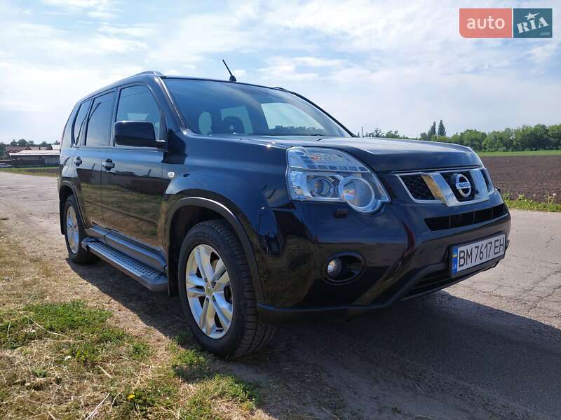Nissan X-trail (2013)