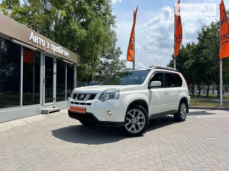 Nissan X-trail (2010)