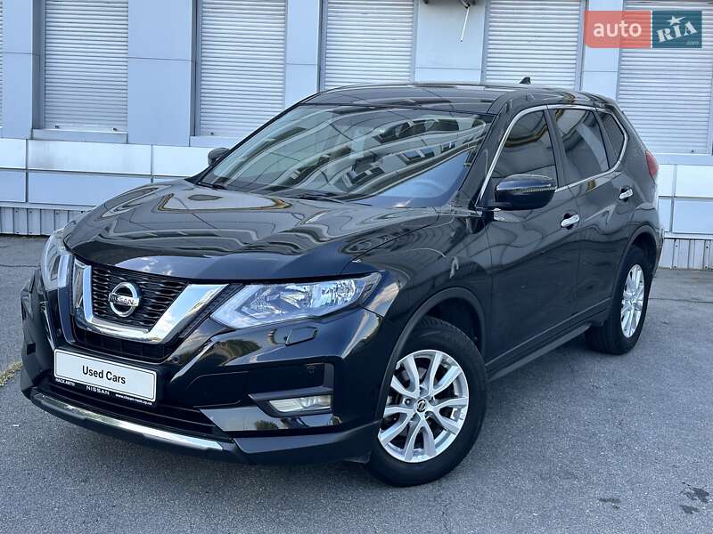 Nissan X-trail (2020)