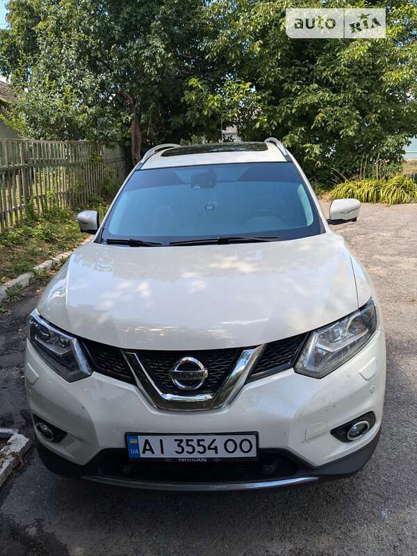 Nissan X-trail (2016)