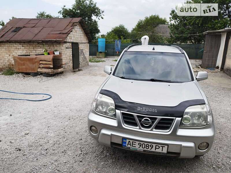 Nissan X-trail (2004)