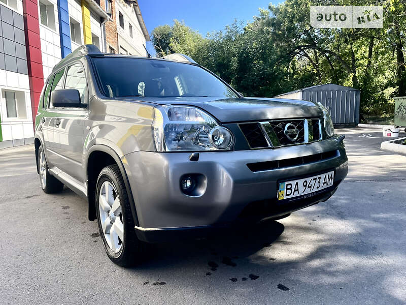 Nissan X-trail (2008)